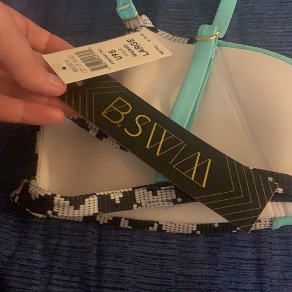 NWT B. Swim Bikini Top (L) - Picture 4 of 7